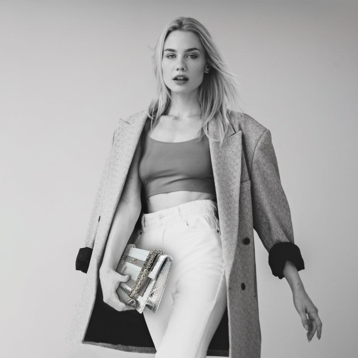 Eternal Elegance: 4 Tips for a Wardrobe that Stands the Test of Time