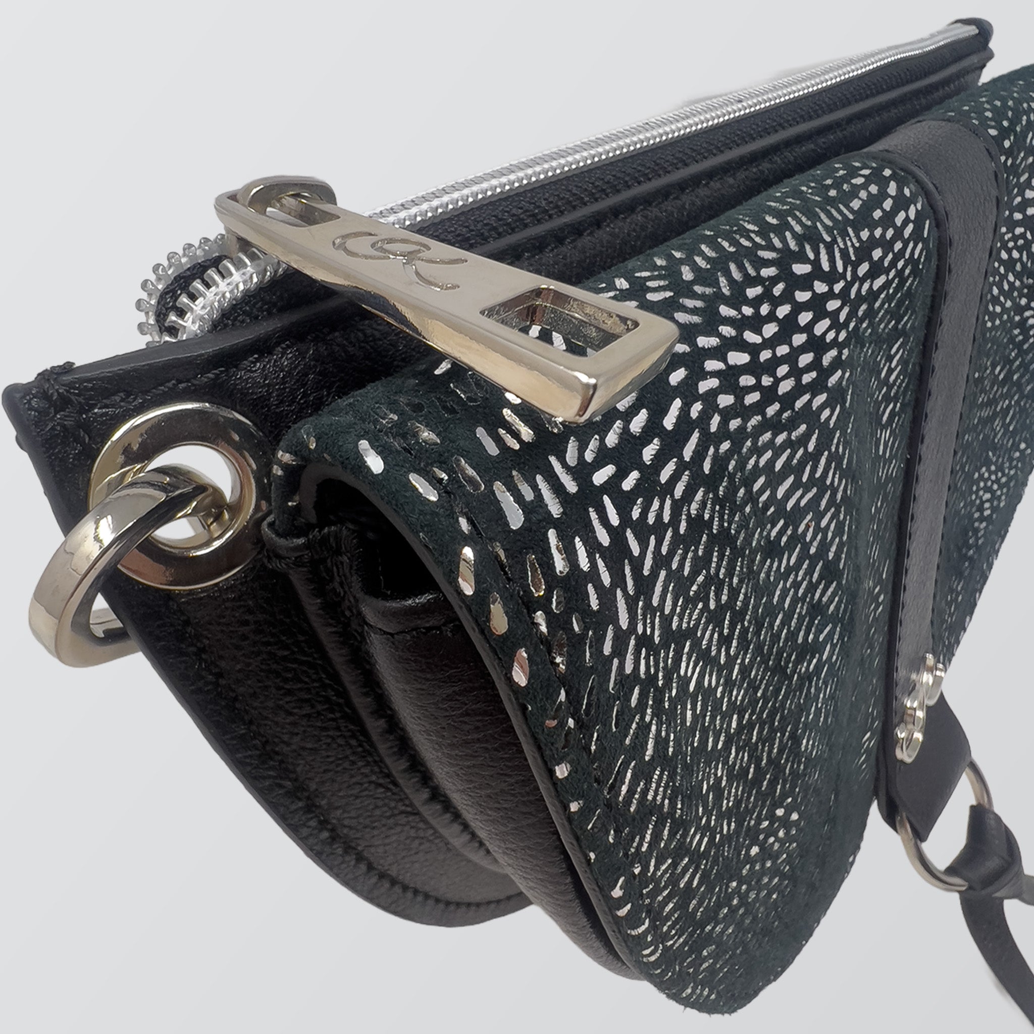 Divine | Belt Bag with Adjustable Strap