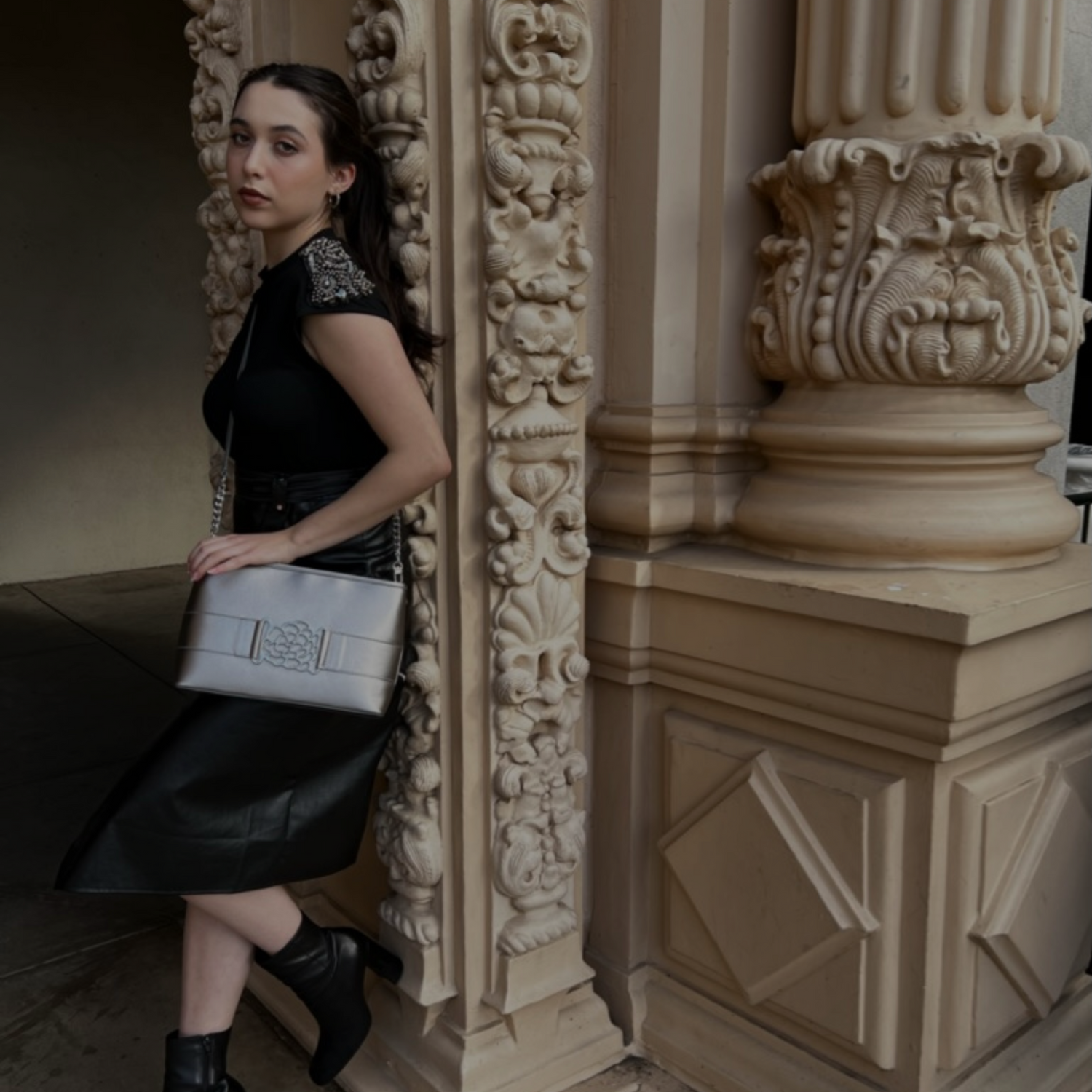 A Bag, a Thousand Memories: The Perfect Gift for Mom