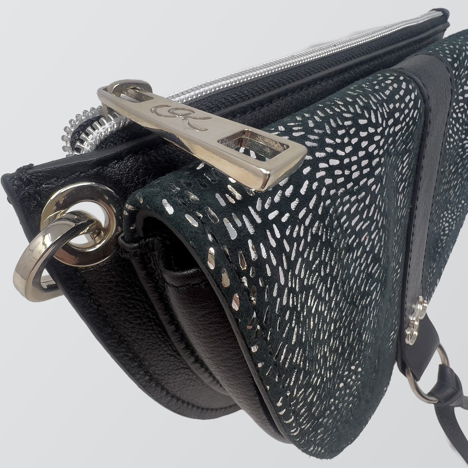 Divine | Belt Bag with Adjustable Strap